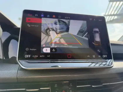 Photo 51 Volkswagen Golf  1.5 eHybrid 204 DSG6