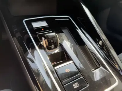 Photo 57 Volkswagen Golf  1.5 eHybrid 204 DSG6