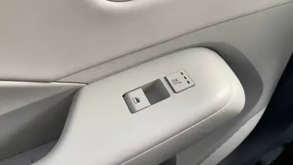 Photo 13 Hyundai Kona  Hybrid 129