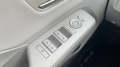 Photo 22 Hyundai Kona  Hybrid 129