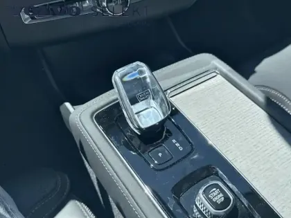 Photo 32 Volvo Xc90  T8 AWD Hybride Rechargeable 455 ch Geartronic 8 7pl