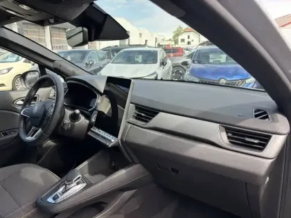 Photo 14 Renault Symbioz  E-Tech full hybrid 145