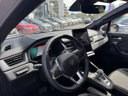 Photo 26 Renault Symbioz  E-Tech full hybrid 145