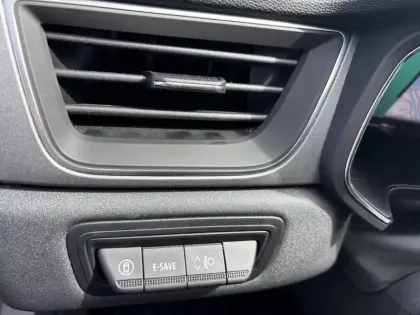 Photo 29 Renault Symbioz  E-Tech full hybrid 145