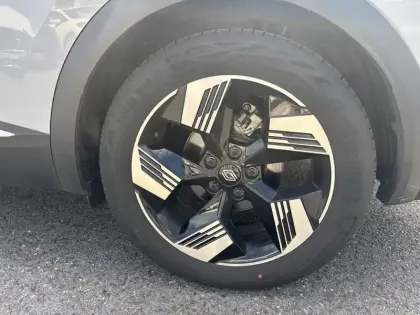 Photo 7 Renault Symbioz  E-Tech full hybrid 145