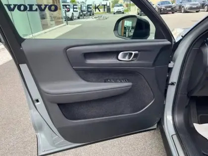 Photo 51 Volvo Xc40  Recharge Extended Range 252 ch 1EDT