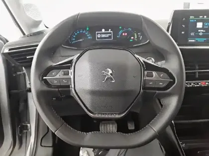 Photo 28 Peugeot 208  Electrique 50 kWh 136ch