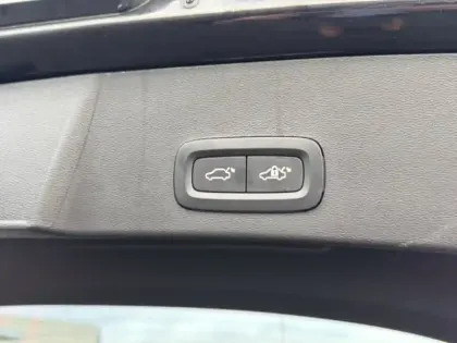 Photo 7 Volvo Xc40  B3 163 ch DCT7