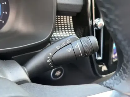 Photo 19 Volvo Xc40  B3 163 ch DCT7