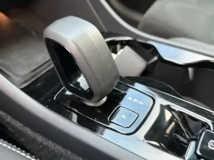 Photo 35 Volvo Xc40  B3 163 ch DCT7