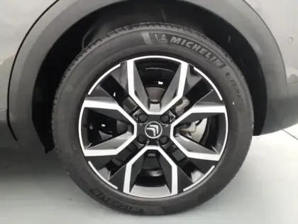 Photo 14 Citroën C4 e- 136 ch Automatique Feel Pack Business