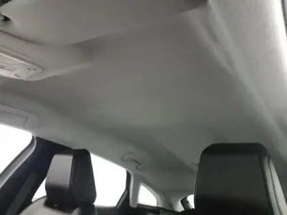 Photo 24 Citroën C4 e- 136 ch Automatique Feel Pack Business