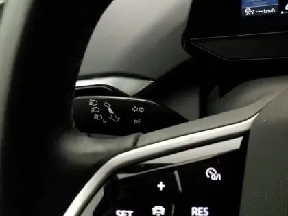 Photo 17 Volkswagen Id.4  174 ch Pro Business