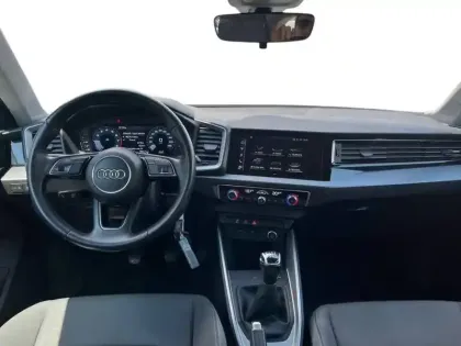 Photo 41 Audi A1  Sportback 30 TFSI 110 ch BVM6