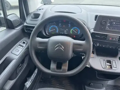 Photo 8 Citroën Berlingo E- VAN M 800 100 KW (136 CH) BATTERIE 50 KWH