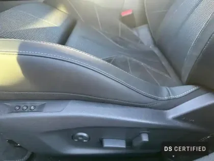 Photo 11 DS DS 4  PLUG-IN HYBRID 225ch Etoile