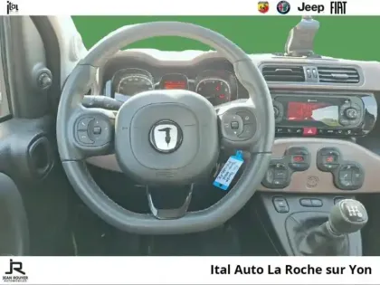 Photo 14 Fiat Panda  0.9 8v TwinAir 85ch S&S Trussardi Euro6D