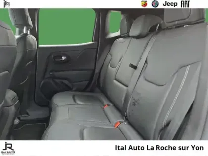 Photo 12 Jeep Renegade Gén. I Ph2 80th Anniversary 5