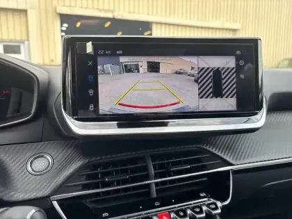 Photo 21 Peugeot 2008  Electrique 54 kWh 156 ch