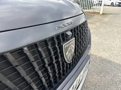 Photo 25 Peugeot 2008  Electrique 54 kWh 156 ch