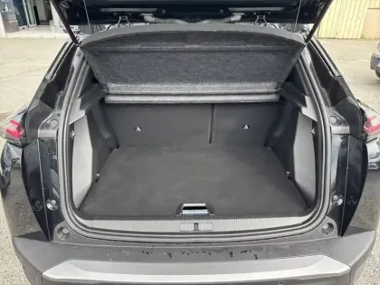 Photo 5 Peugeot 2008  Electrique 54 kWh 156 ch