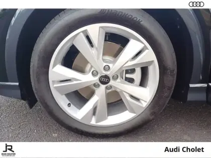 Photo 8 Audi Q4  e-tron 45 285 ch 82 kWh