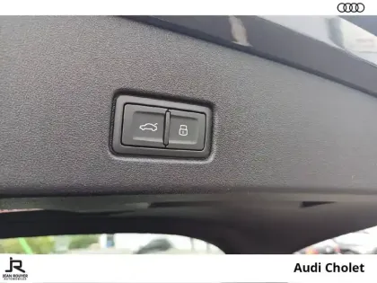 Photo 32 Audi Q4  e-tron 45 285 ch 82 kWh