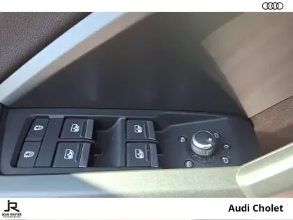 Photo 39 Audi Q3  35 TDI 150 ch S tronic 7