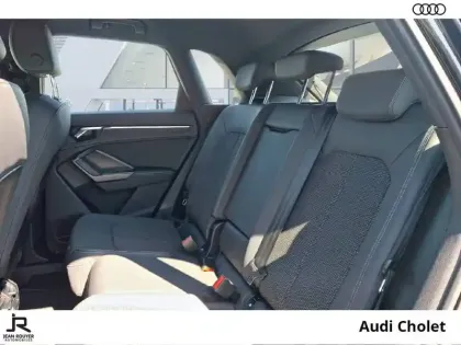 Photo 3 Audi Q3  35 TDI 150 ch S tronic 7