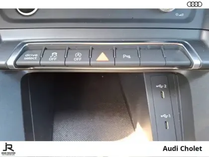 Photo 47 Audi Q3  35 TDI 150 ch S tronic 7