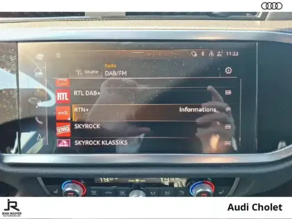 Photo 44 Audi Q3  35 TDI 150 ch S tronic 7