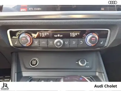 Photo 18 Audi Q3  35 TDI 150 ch S tronic 7