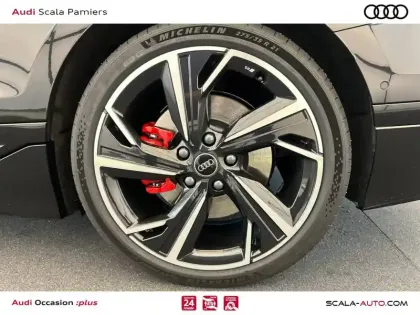 Photo 36 Audi A6 S6 e-tron Avant 503 ch 100 kWh Quattro