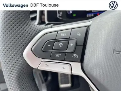 Photo 6 Volkswagen T-roc FL 1.5 TSI 150 CH DSG7 R LINE