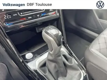 Photo 7 Volkswagen T-roc FL 1.5 TSI 150 CH DSG7 R LINE