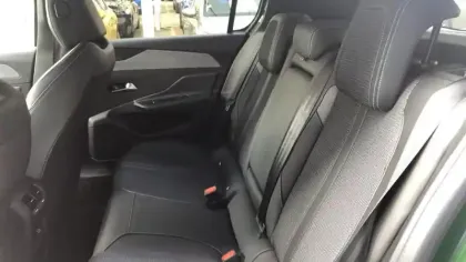 Photo 15 Peugeot 308  PHEV 180 e-EAT8 Allure Pack