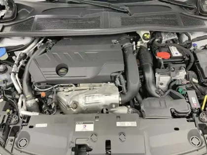 Photo 6 Peugeot 308  PHEV 180 e-EAT8 GT