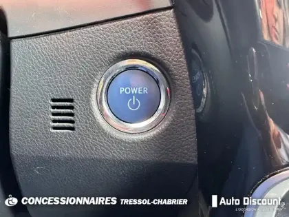 Photo 15 Toyota Auris  Hybride 136h Collection