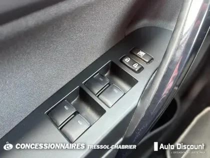 Photo 9 Toyota Auris  Hybride 136h Collection