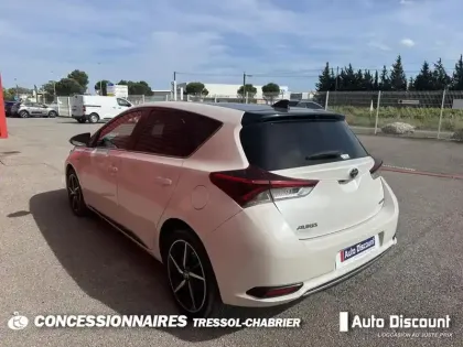 Photo 22 Toyota Auris  Hybride 136h Collection