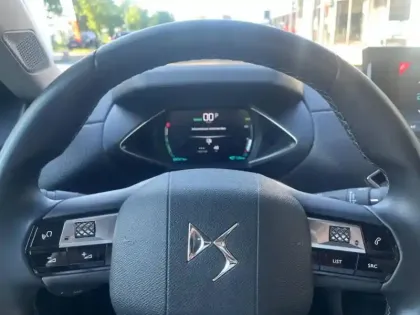Photo 9 DS DS 3  Crossback E-Tense Toit de Paris
