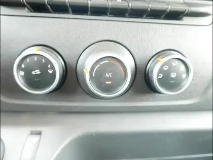 Photo 10 Renault Master Gén. III (F62) Ph3 Evo Confort 4