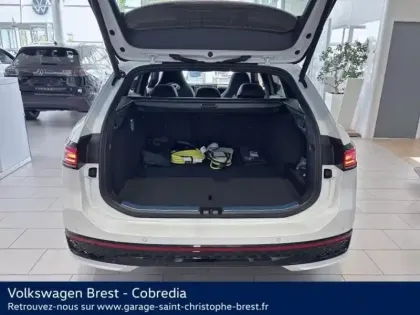 Photo 26 Volkswagen Passat  SW 1.5 eHybrid 272ch R-Line DSG6