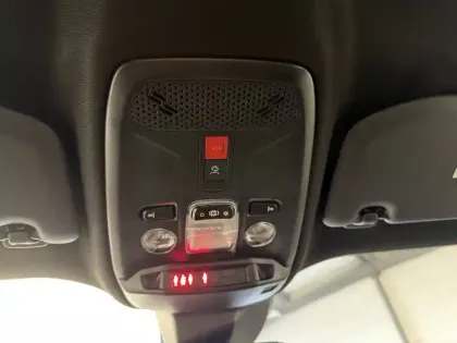 Photo 11 Peugeot 2008  100 S&S BVM6