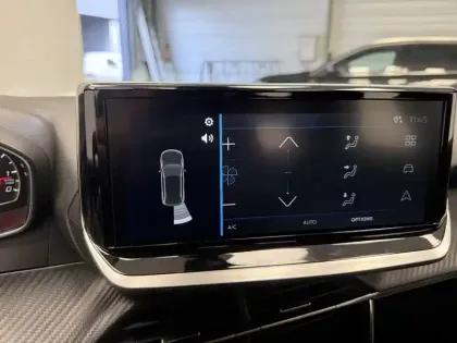 Photo 8 Peugeot 2008  100 S&S BVM6