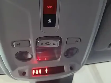 Photo 25 Peugeot 208 Gén. II Ph1 NG Style 5