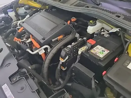 Photo 14 Peugeot 208 Gén. II Ph1 NG Style 5