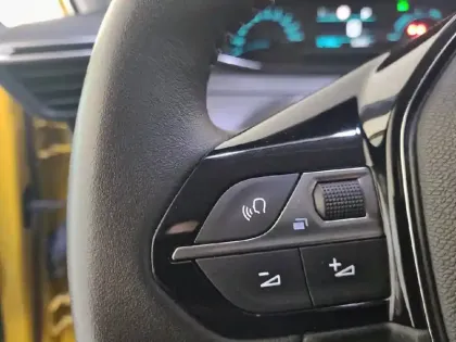 Photo 27 Peugeot 208 Gén. II Ph1 NG Style 5