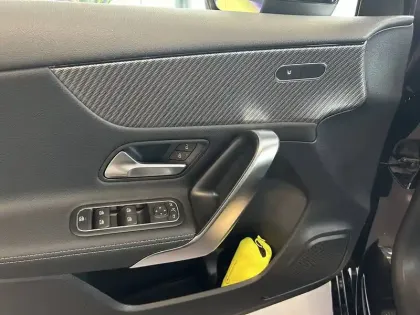 Photo 9 Mercedes Classe A  200 d 8G-DCT