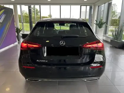 Photo 13 Mercedes Classe A  200 d 8G-DCT